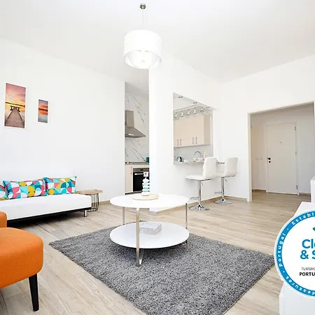 B50 - Main Square In Apartment Lagos