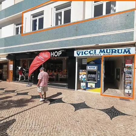 Apartment B50 - Main Square In