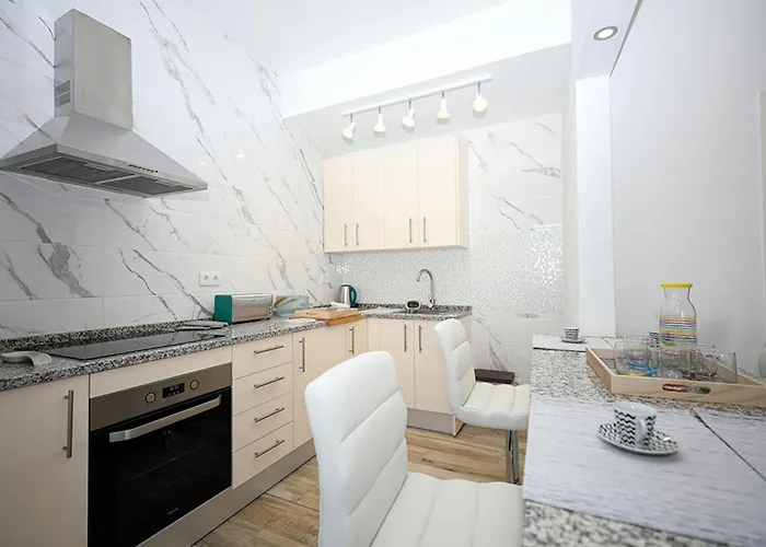 아파트 B50 - Main Square In *