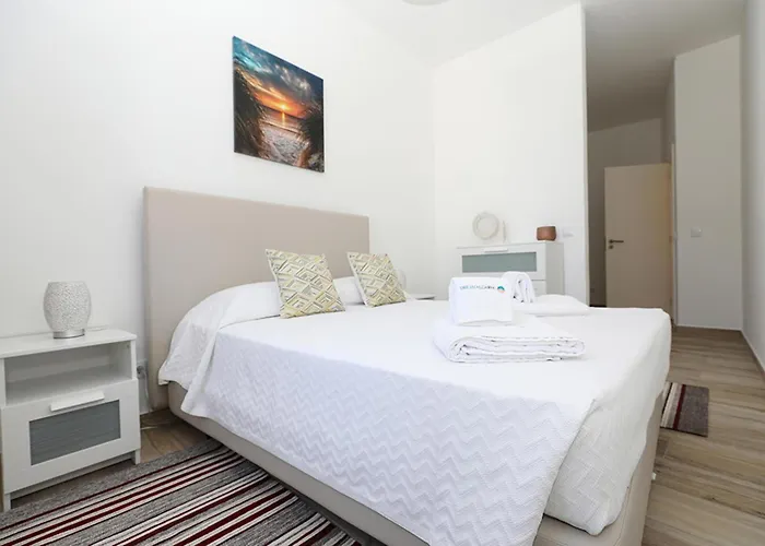 B50 - Main Square In