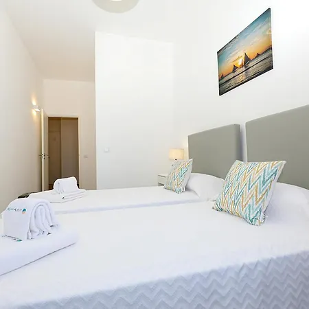 B50 - Main Square In لاغوس